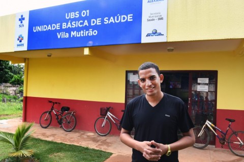 ¿Por qué más de 8.300 médicos cubanos inician retirada de Brasil para volver a su país?