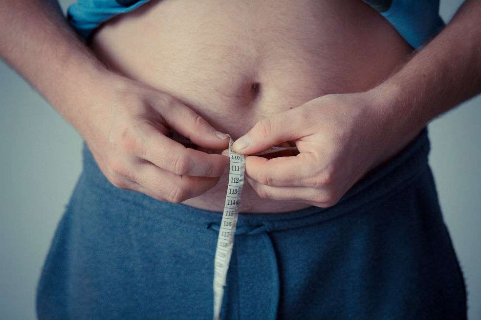 Encontraron que estar predispuesto genéticamente a tener un IMC más alto estaba relacionado con mayores riesgos de sufrir de depresión, con mayor riesgo para las mujeres. / Pixabay