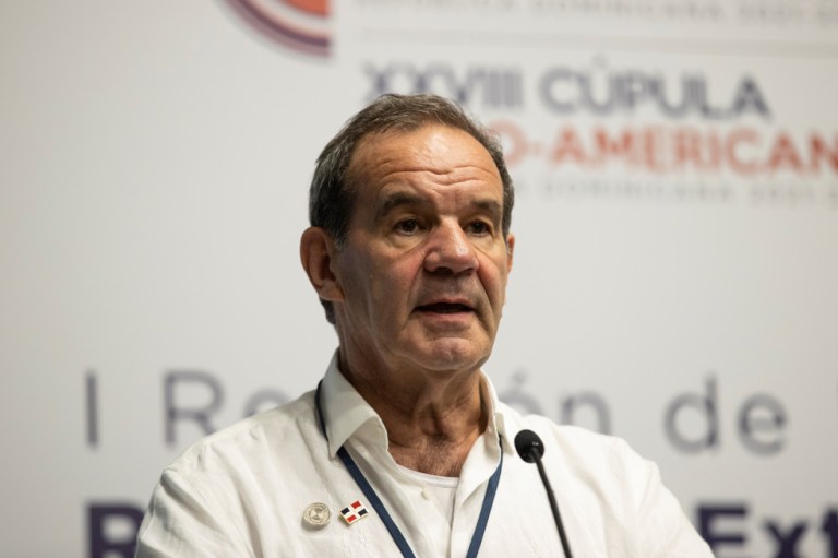 Chile: renuncia el canciller Andrés Allamand tras críticas por crisis migratoria