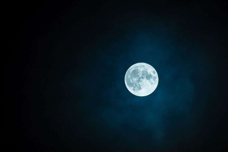 Luna
