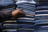 Prohibido que las empresas destruyan ropa que no vendan, la nueva norma ambiental de Europa