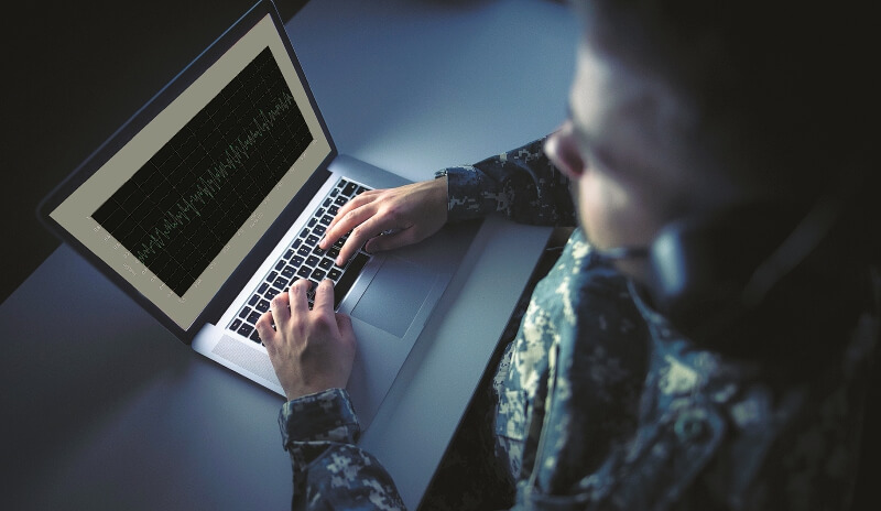 El Congreso de la República les ha puesto el ojo a los perfilamientos que se han hecho desde el Ejército a líderes sociales, opositores y periodistas. / Getty Images