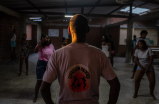 Buenaventura: los jóvenes que resisten a la guerra a través del baile