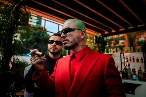 J Balvin habla de la difícil situación que atraviesa: “Duele verlo en la clínica”