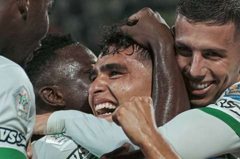El gol olímpico de Nacional y la humillación de América en Copa BetPlay: video