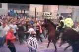 Hincha inglés, condenado a un año de cárcel por golpear un caballo
