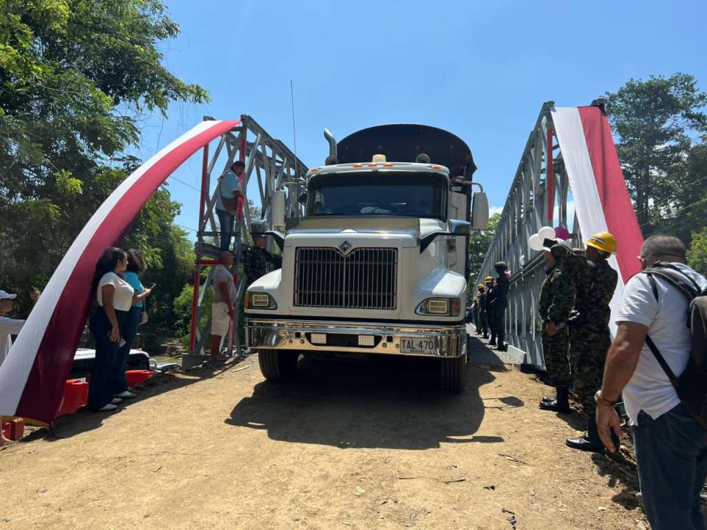 Puente militar en Mendihuaca