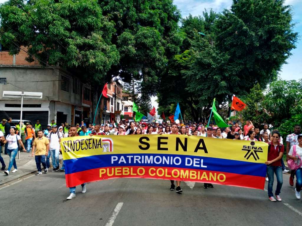 Sindesena en apoyo al candidato Gustavo Petro.