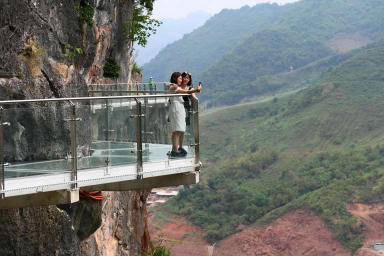 Puente de Cristal en Vietnam, 2022