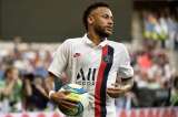 Neymar le da triunfo agónico al PSG, cuyos hinchas lo abuchearon