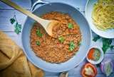 Así se prepara una deliciosa salsa boloñesa