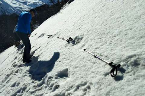 Ejército publica fotos de "huellas de Yeti"