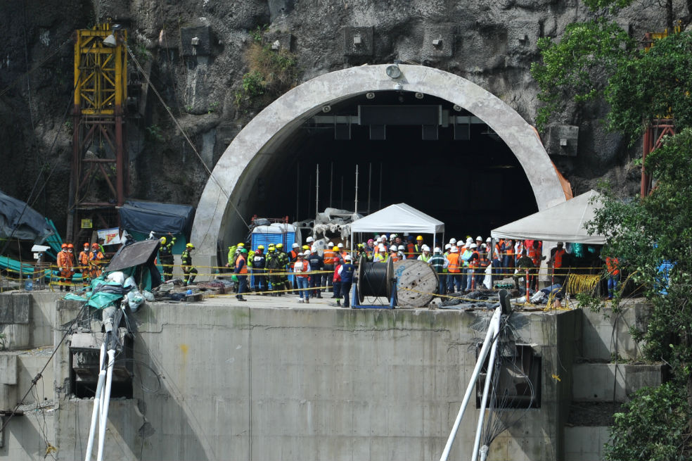 La caída del viaducto de Chirajara exige más vigilancia a las obras de infraestructura del país. / Gustavo Torrijos - El Espectador