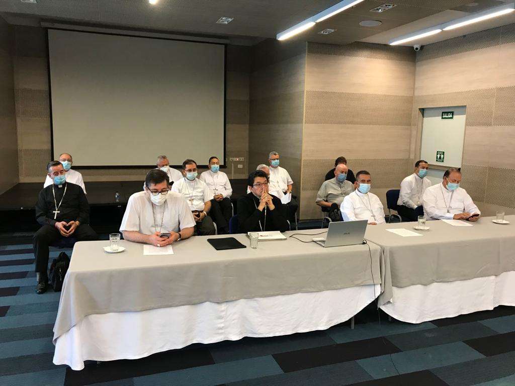 La Conferencia Episcopal de Colombia se reúne como acto de solidaridad en contra de las amenazas de Monseñor Jaramillo y de los habitantes del Pacífico.
