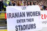 Día histórico en Irán: mujeres ingresaron a un estadio de fútbol por primera vez