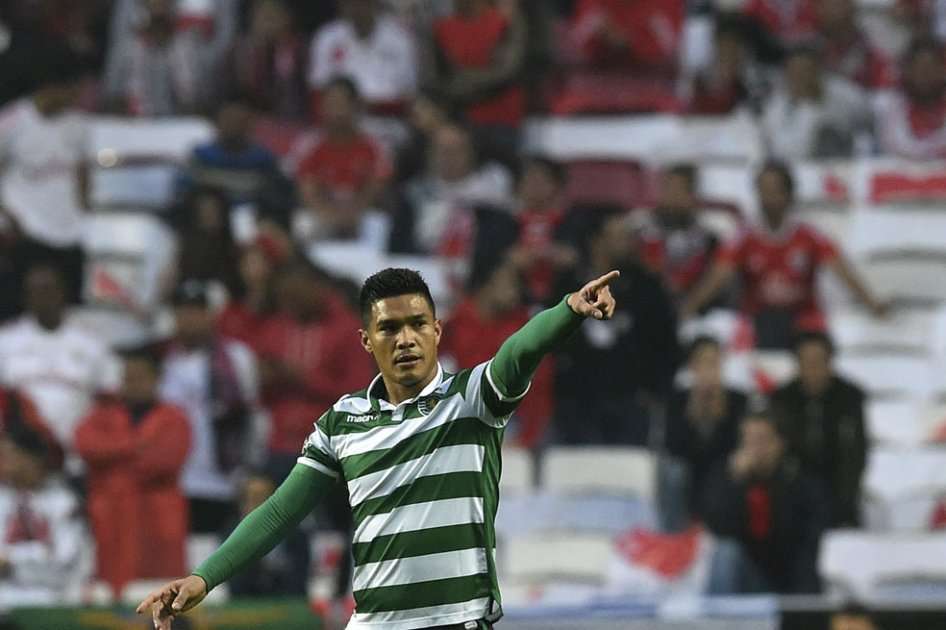 Teófilo Gutiérrez celebra el primer tanto de Sporting contra Benfica. Foto: AFP