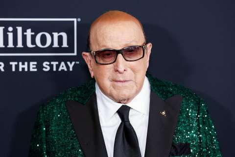 Murió Clive Davis. El legendario productor musical tenía 94 años