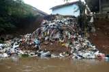 El enorme reto de limpiar ‘el río más contaminado del mundo’ en Indonesia