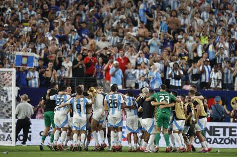 Argentina es finalista y Canadá se gradúa en el “soccer”