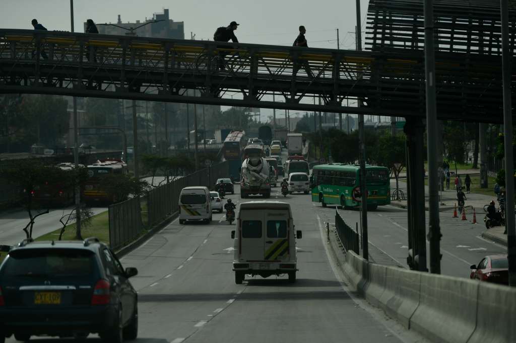 Retenes de tránsito durante la plan éxodo, en la autopista sur, peaje mondoñedo.