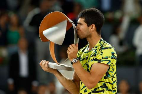 Alcaraz venció a Struff y revalidó su título en el Masters 1000 de Madrid