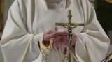 Ordenan captura de sacerdote en Córdoba, señalado de violar a una niña de 13 años