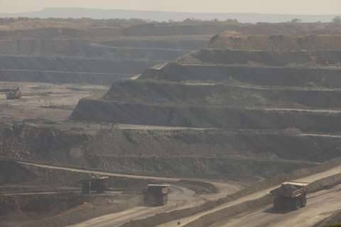 Carbón y minerales metálicos empujaron la producción del sector minero