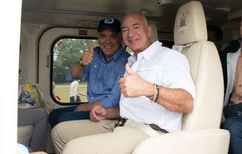 Jeff Bezos se reunió y voló con Iván Duque ¿Dónde estuvieron?