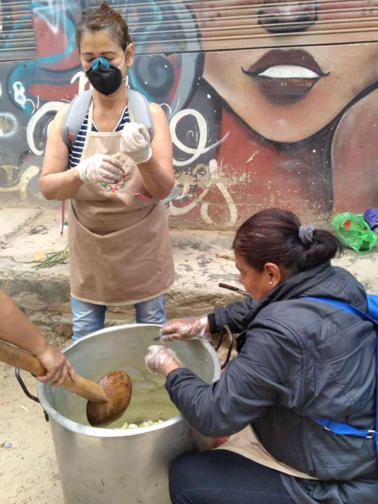 Ollas comunitarias en Bogotá: una apuesta para combatir el hambre en la ciudad