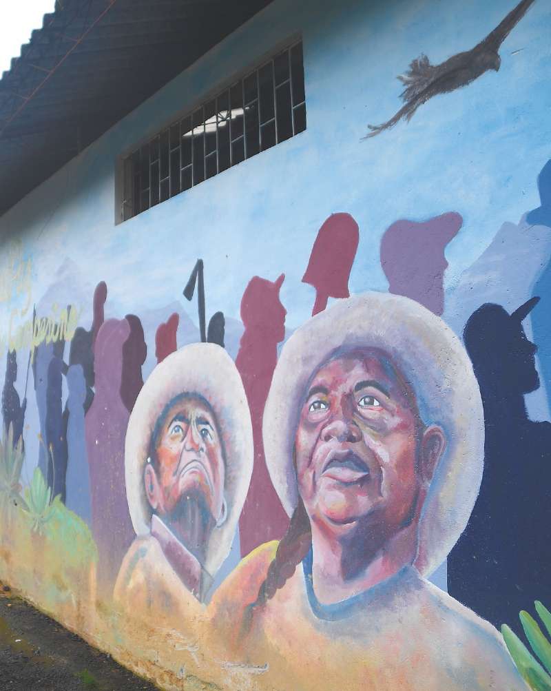 Mural en homenaje a las víctimas en el Sumapaz. Colombia tiene más de nueve millones de víctimas reconocidas. / Gustavo Torrijos