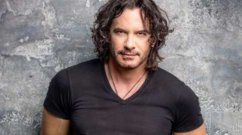 Las cinco fotos más sexis de Mario Cimarro, de Pasión de Gavilanes