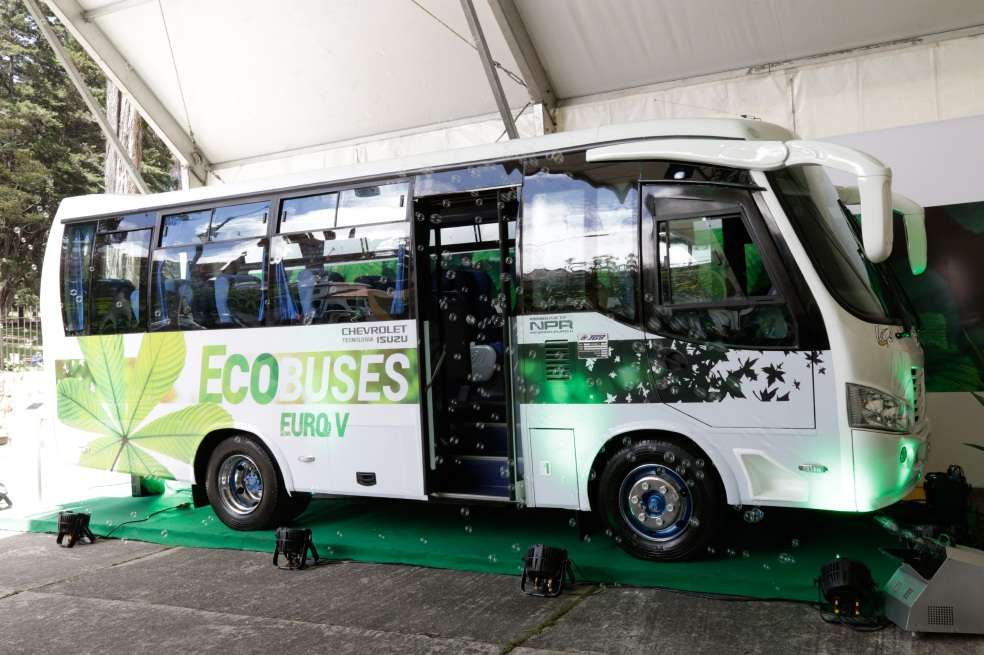 La nueva línea de buses Euro V, especial para el servicio de transporte masivo, pensado en preservar el medioambiente.