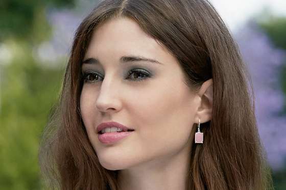 Maquillaje, la clave para una mujer elegante