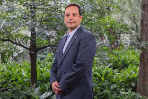 Universidad de Antioquia: Luquegi Gil Neira se posesiona oficialmente como rector