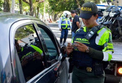 Toman acciones ante retrasos de las citas para sacar carros inmovilizados en Cali
