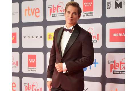 ¡Acosado! Carlos Baute denuncia que una fan lo persigue