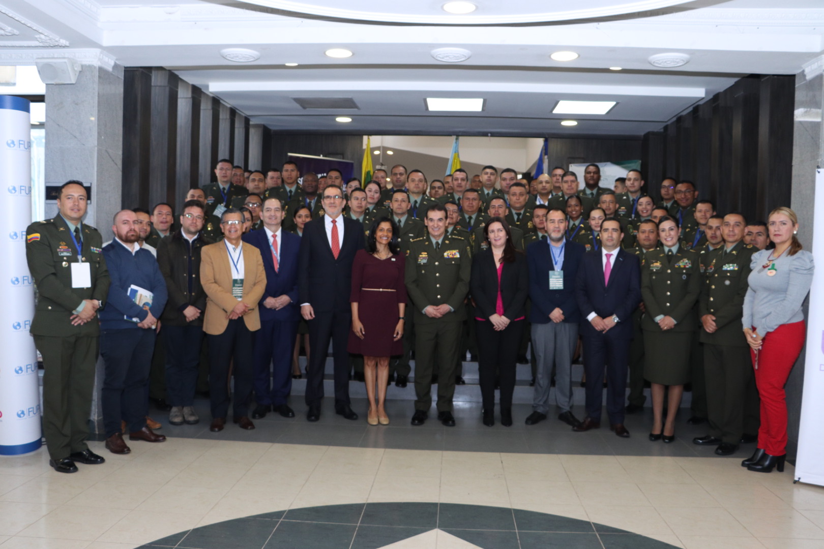Encuentro para la transformación de la Policía
