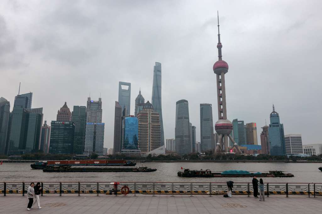 Shanghai (China), 11/01/2024.- Cargo ships sail on Huangpu River, in Shanghai, China, 18 March 2024. According to the National Bureau of Statistics, China's industrial production expanded by 7.0% YoY in January-February 2024, beating market forecasts of 5%, boosted by manufacturing (7.7%) and utilities (7.9%). Production accelerated for computers and communications (14.6%) and textile (6.6%). Monthly growth was 0.56%. In 2023, industrial output advanced by 4.6%. EFE/EPA/ALEX PLAVEVSKI