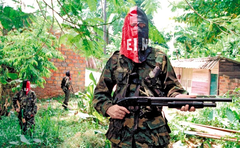 Orden de captura contra cinco miembros del Coce del Eln por atentados y reclutar menores
