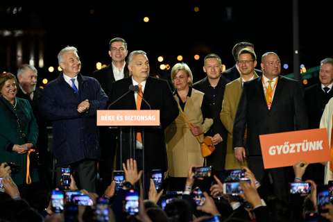Putin felicita a Viktor Orban por su victoria y espera “colaboración” con Hungría