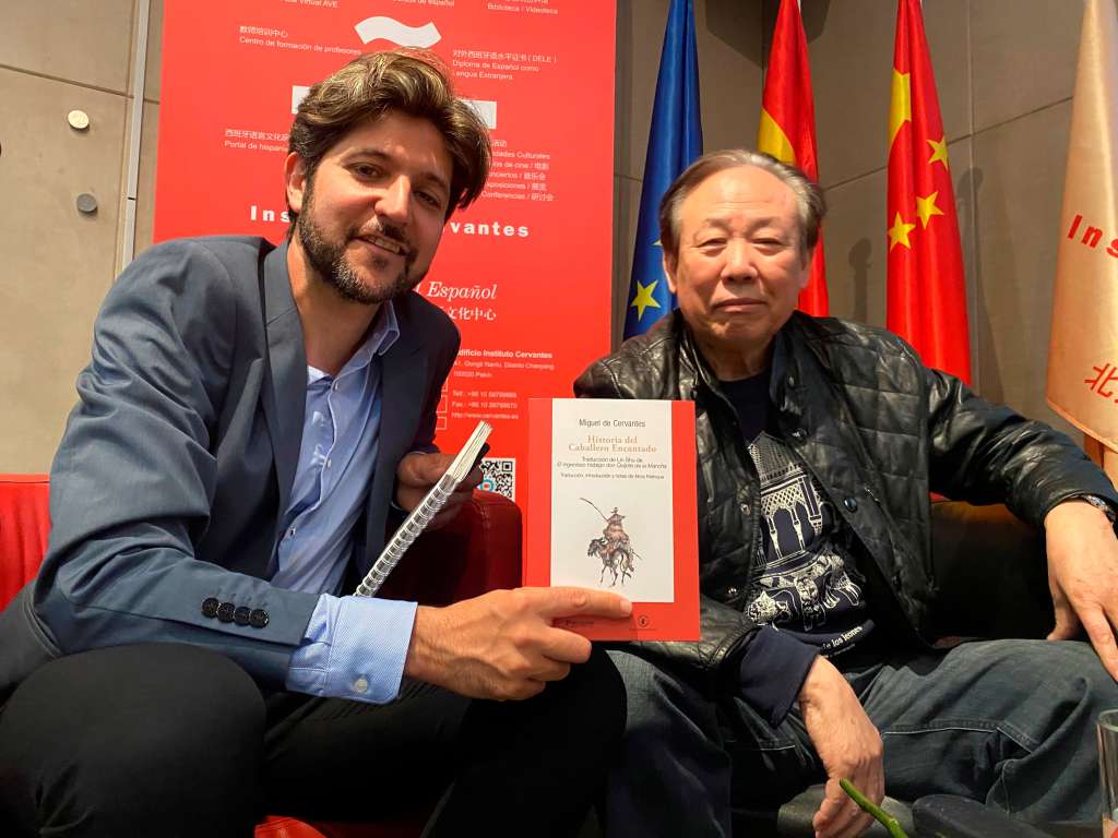 “Las traducciones de Lin Shu causaron mucho impacto en la modernización de China y de ahí su legado”, agrega Guillermo Bravo (foto), de la editorial Mil Gotas, entidad al frente de la retraducción del Quijote para Latinoamérica.