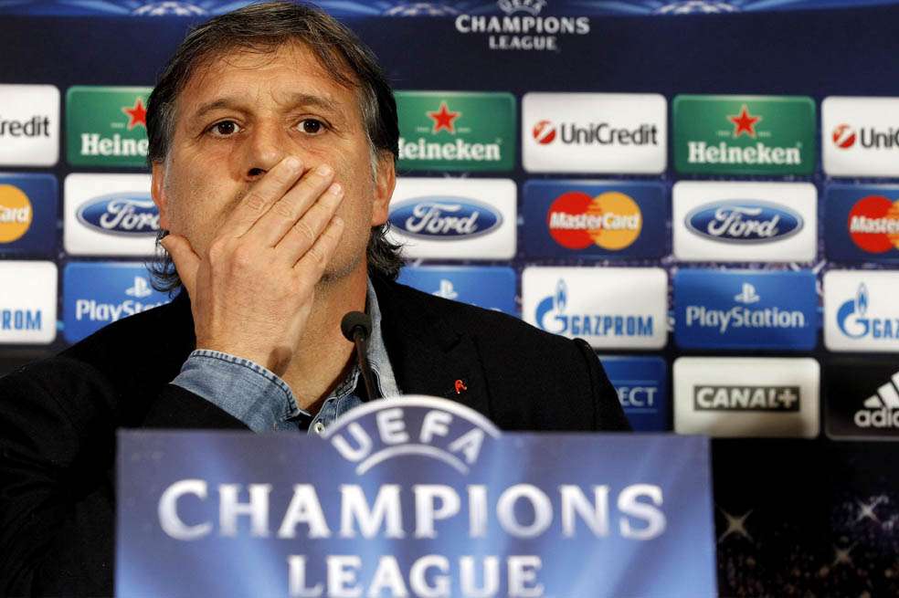 Ante Real Madrid, Gerardo Martino se juega su última carta con el Barça. / AFP