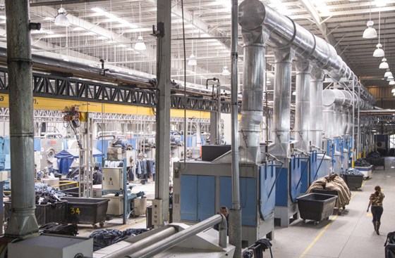 La empresa de lavado de jeans que cuida el medio ambiente