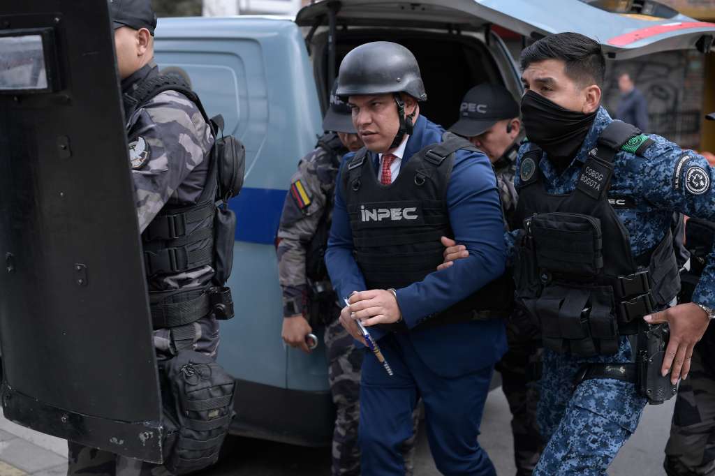 Exsubdirector para el Manejo de Desastres de la Unidad Nacional para la Gestión del Riesgo de Desastres (UNGRD).