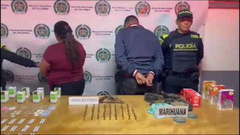 Capturan a dos vendedores de estupefacientes en Bogotá: operaban en discotecas de Usme
