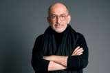 Diego Guarnizo, el diseñador de vestuario, que se convirtió en famoso creador