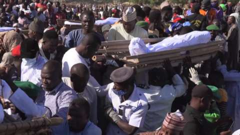 Hombres armados matan a 30 personas en pueblos del norte de Nigeria
