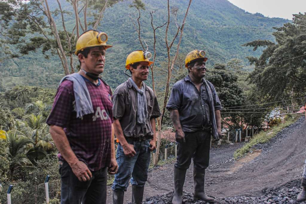 No hay derecho a que empresas con reconocimientos mundiales en buenas prácticas sean sujetos en Colombia de algunas conductas narradas y otras innombrables.