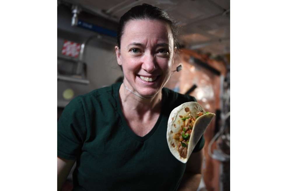 Megan McArthur, integrante de la tripulación, fue la encargada de hacer los tacos.