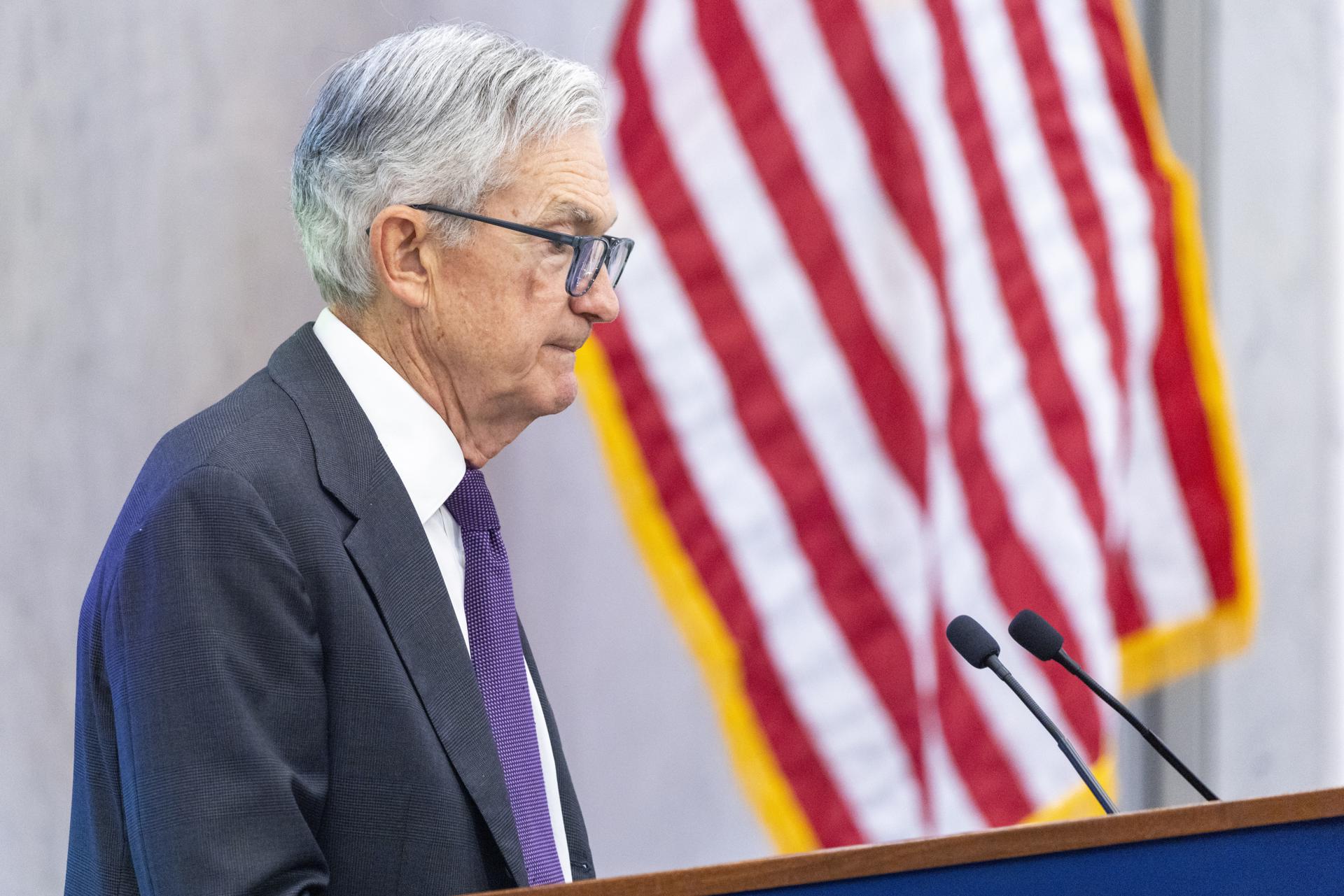 WASHINGTON (United States), 22/07/2025.- Federal Reserve Board Chair Jerome Powell delivers opening remarks during the Integrated Review of the Capital Framework for Large Banks Conference at the Federal Reserve in Washington, DC, USA, 22 July 2025. House Republicans are considering an investigation into Powell’s 2.5 billion USD renovation of the Federal Reserve building. EFE/EPA/SHAWN THEW